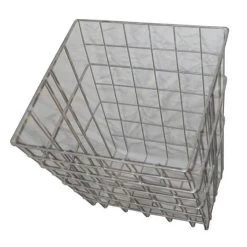 Gwaza Slot Over Hay Basket (9078)
